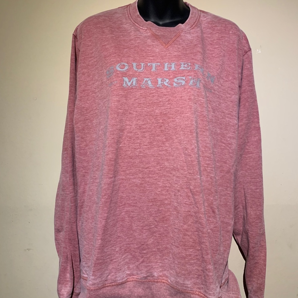 Southern marsh thin crew neck!